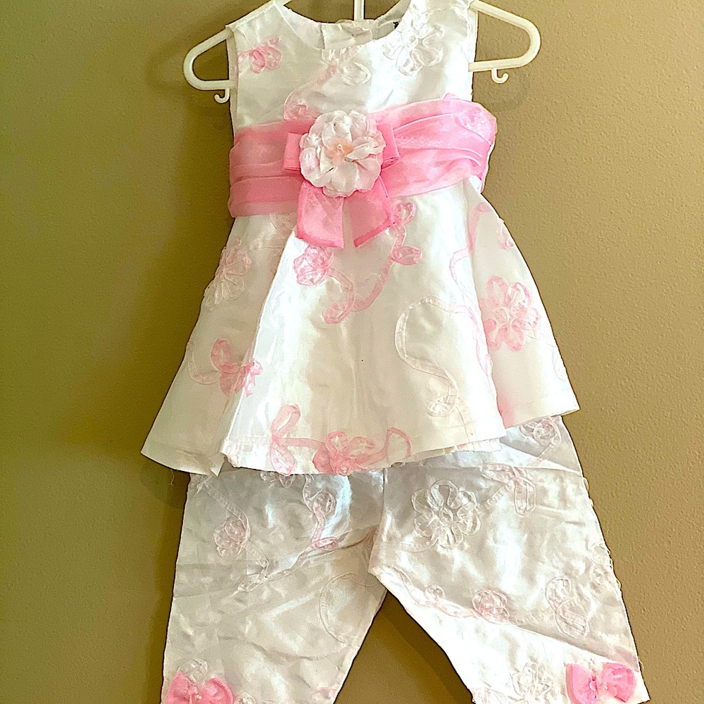 🌸White Satin Shirt & Pants w Pink Ribbon Detail🌸